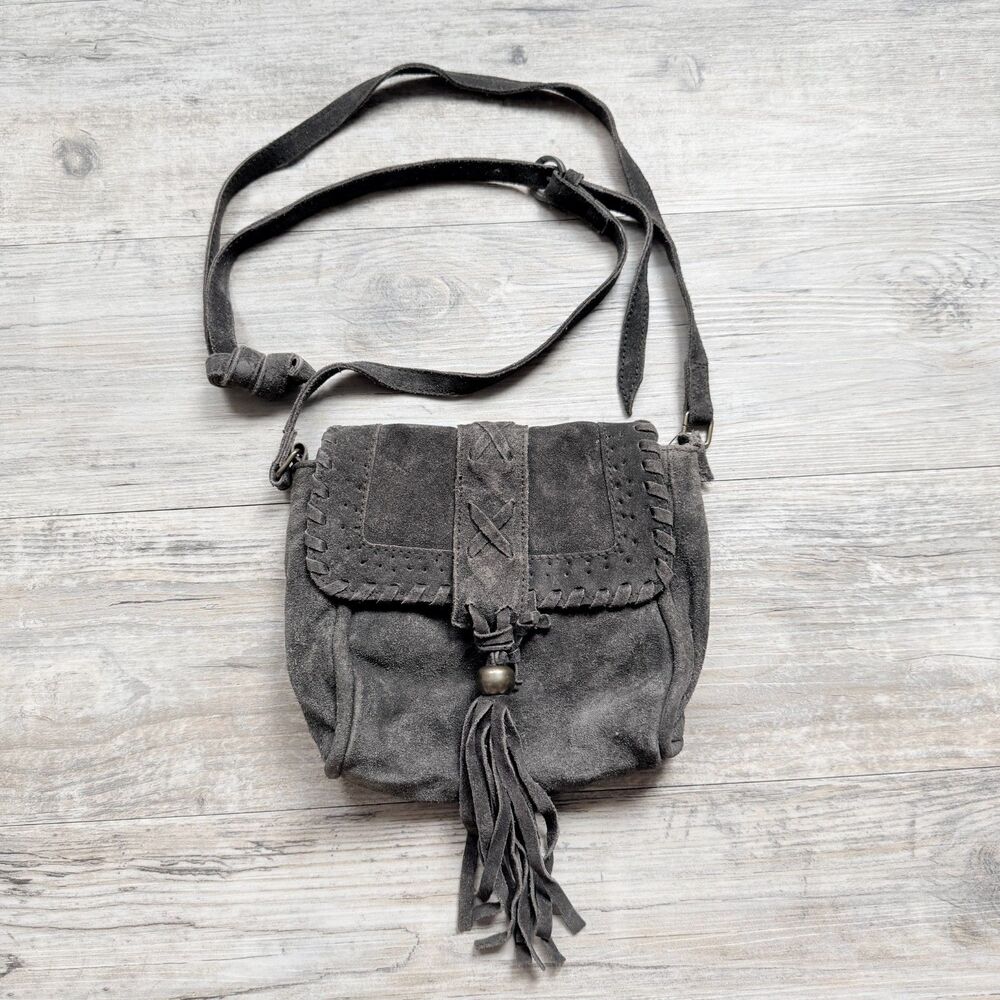 Forever 21 Gray Suede Leather Crossbody Bag Tassel Boho Y2K Festival Western Pur